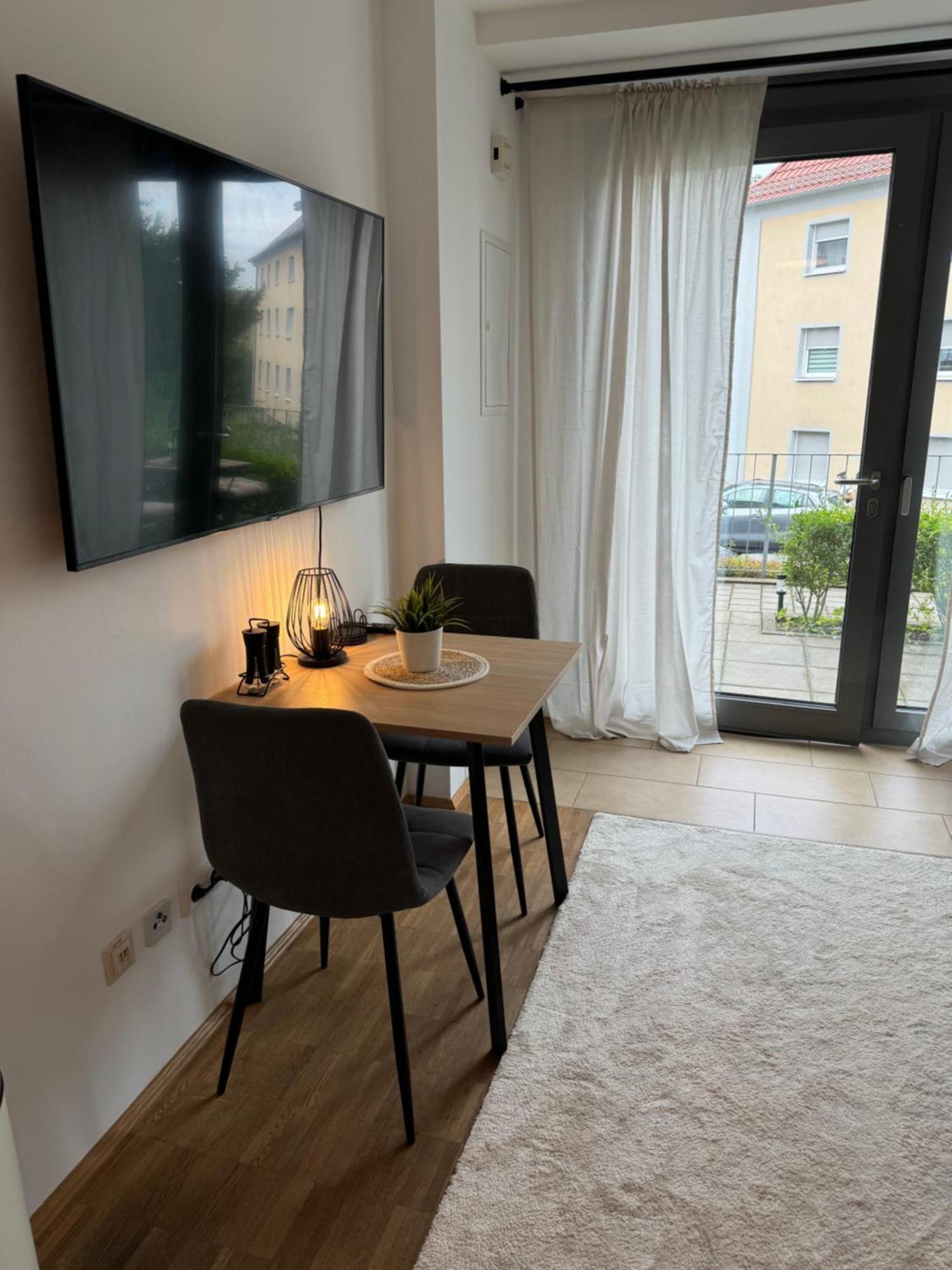 Moderne Ferienwohnung Mit Terrasse Вюрцбург Экстерьер фото